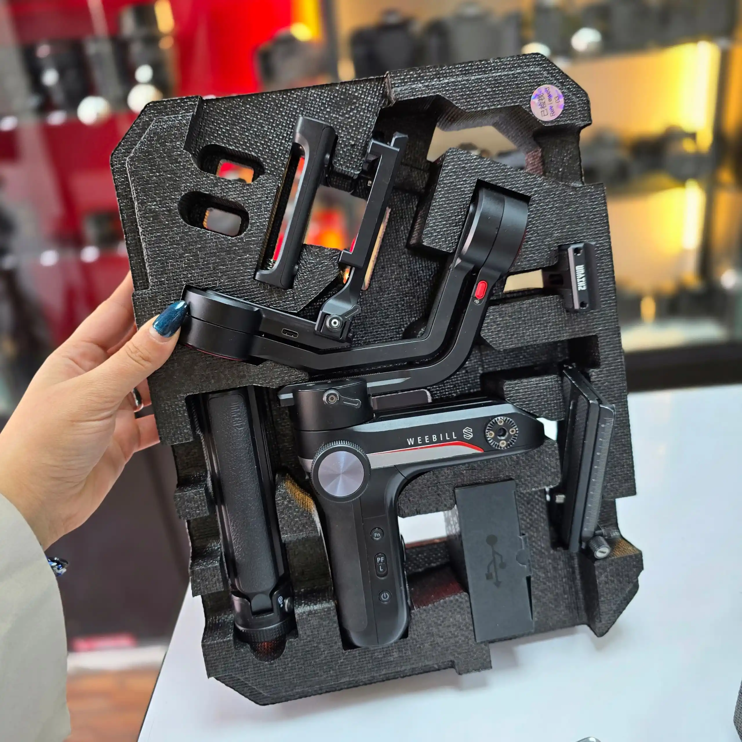 گیمبال دوربین ژیون تک دست دوم Zhiyun-Tech WEEBILL-S Handheld Gimbal Stabilizer دست دو